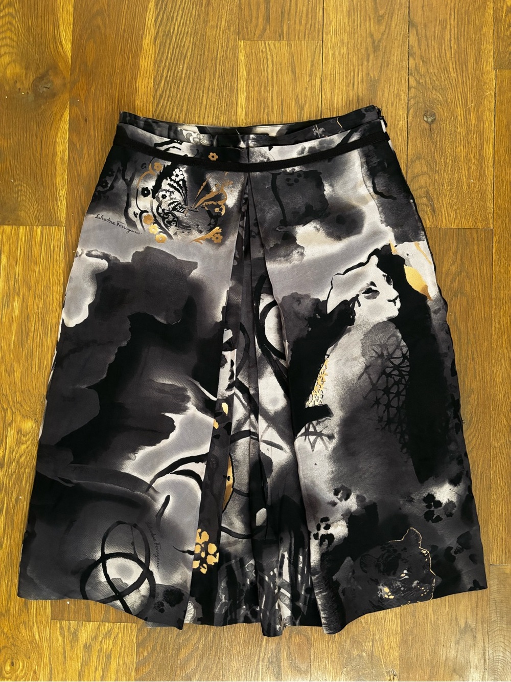 Salvatore Ferragamo Black and Gray Silk Skirt